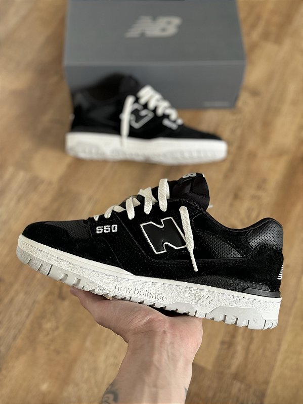 NEW BALANCE 550 (preto camurça)