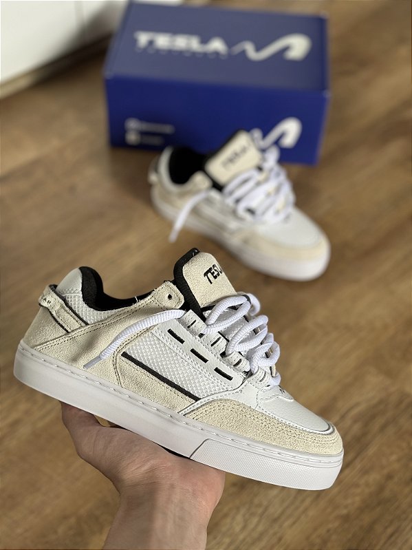 TESLA COIL (off white/refletivo)