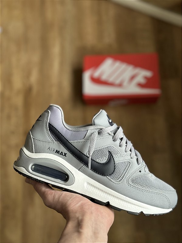 NIKE AIR MAX COMMAND (cinza)
