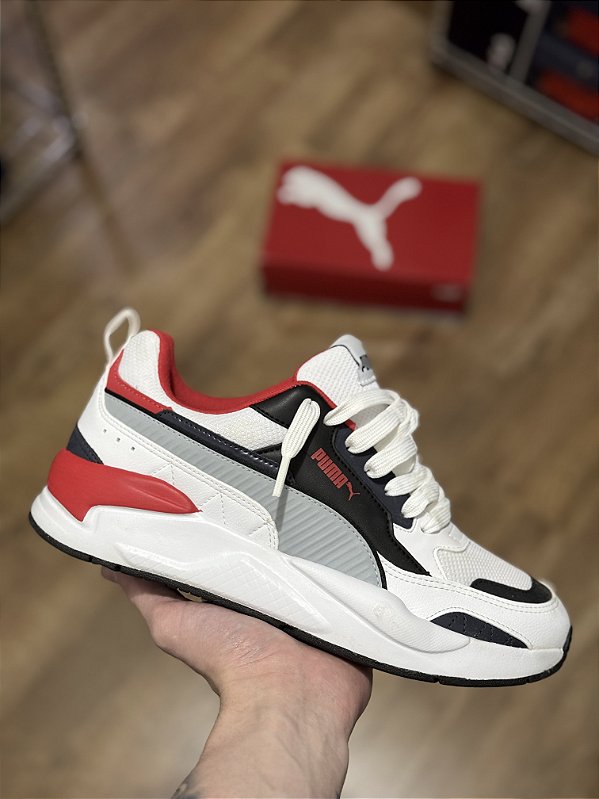 PUMA X-RAY 2 (branco/azul/preto/vermelho)