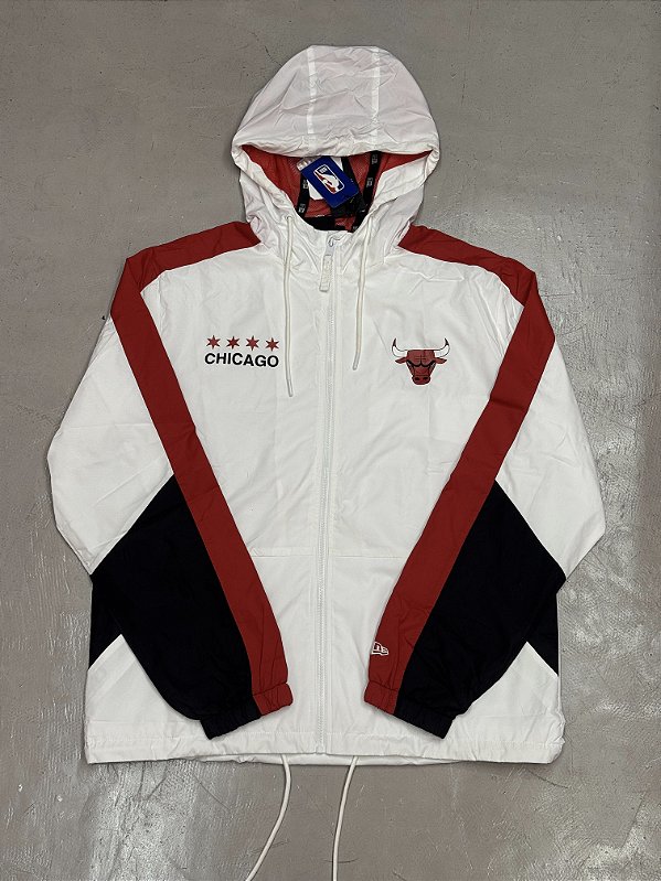 CORTA VENTO NEW ERA CHICAGO BULLS (branca)