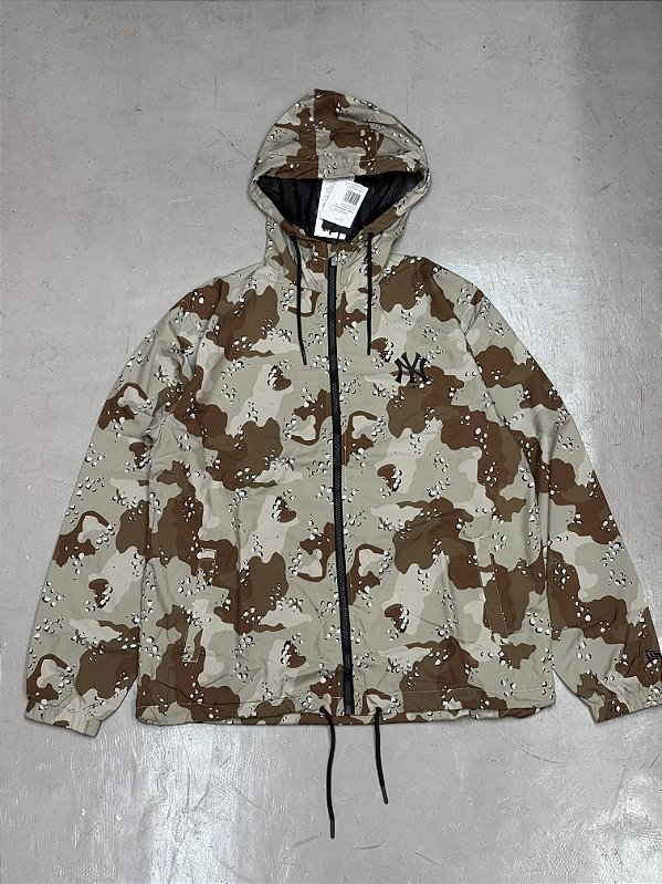 CORTA VENTO NEW ERA YANKEES (Desert camo)