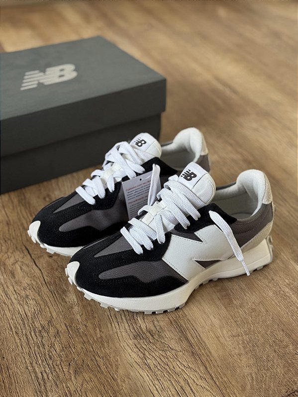 NEW BALANCE 327 (preto/graphite)