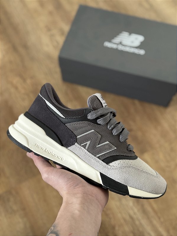 NEW BALANCE 997R (grafite)