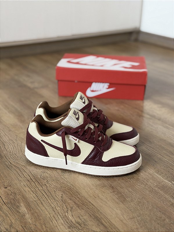NIKE EBERNON (vinho/bege)