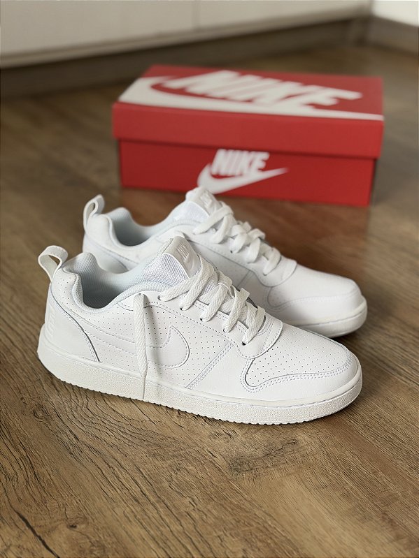 NIKE COURT BOROUGH (white)