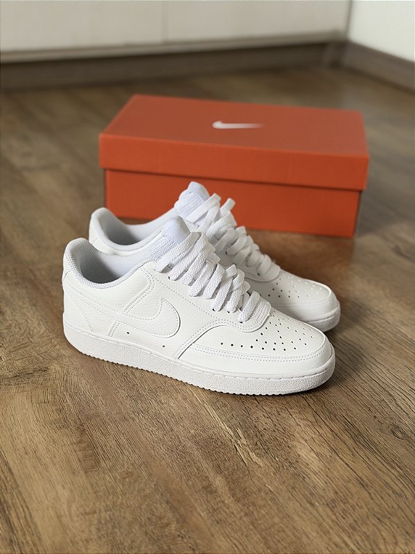 NIKE COURT VISION LOW (white/white)