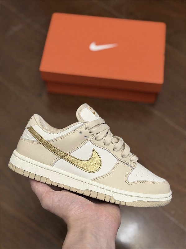 NIKE DUNK LOW (Phantom Metallic Gold)