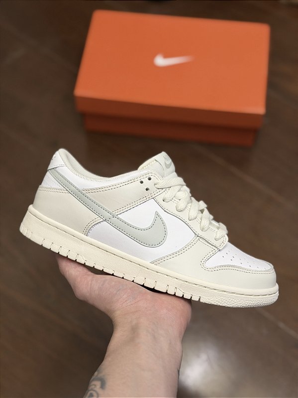 NIKE DUNK LOW (Panthom/Light/Silver)