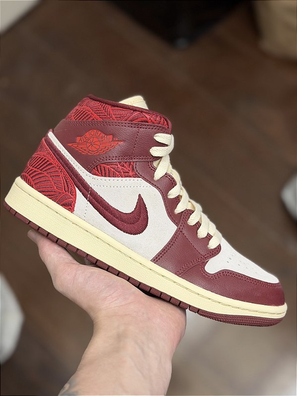JORDAN 1 MID SE “Teak Lif”