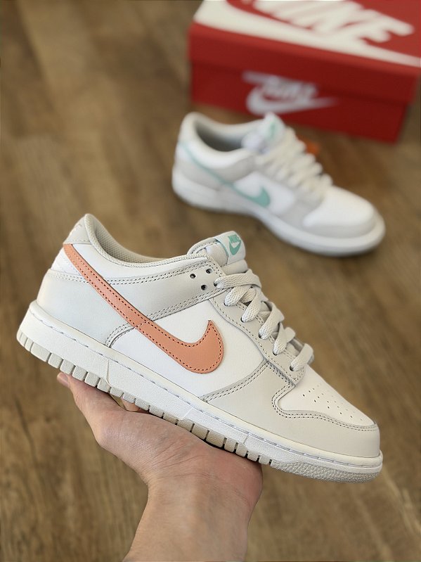 NIKE DUNK LOW (Tropical Twist)