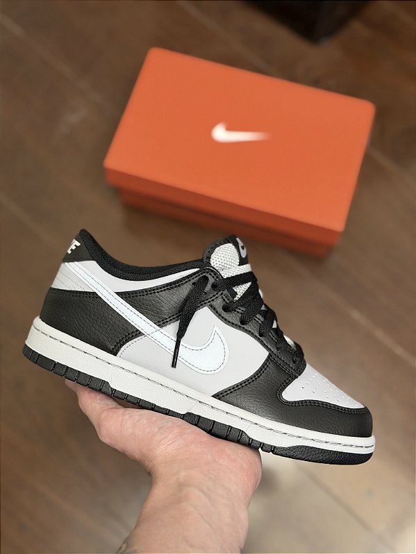 NIKE DUNK LOW (GS) “Wolf Grey Black”