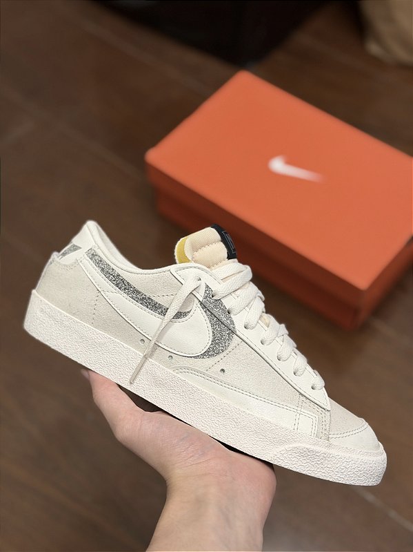 NIKE BLAZER LOW ‘77 “Hallowen”