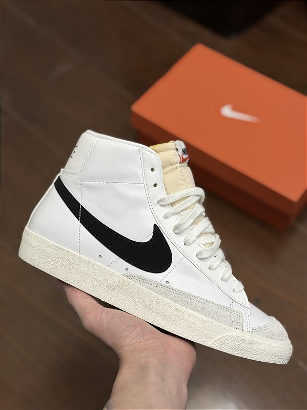 NIKE BLAZER MID ‘77 VINTAGE (white/black)