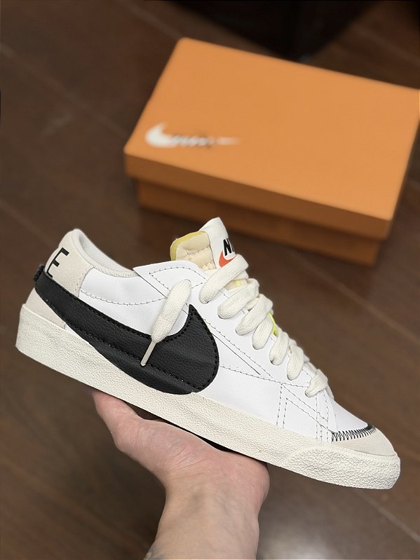 NIKE BLAZER LOW ‘77 JUMBO (white/black)