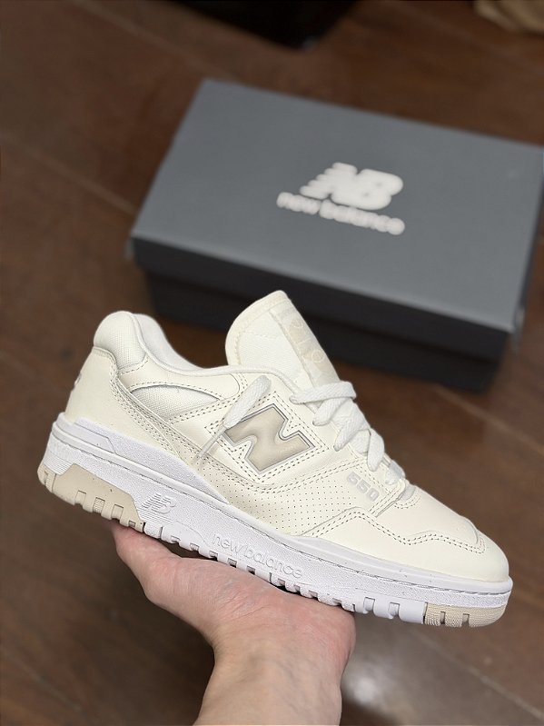 NEW BALANCE 550 (creme couro)