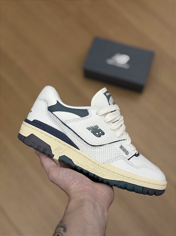 NEW BALANCE 550 V1