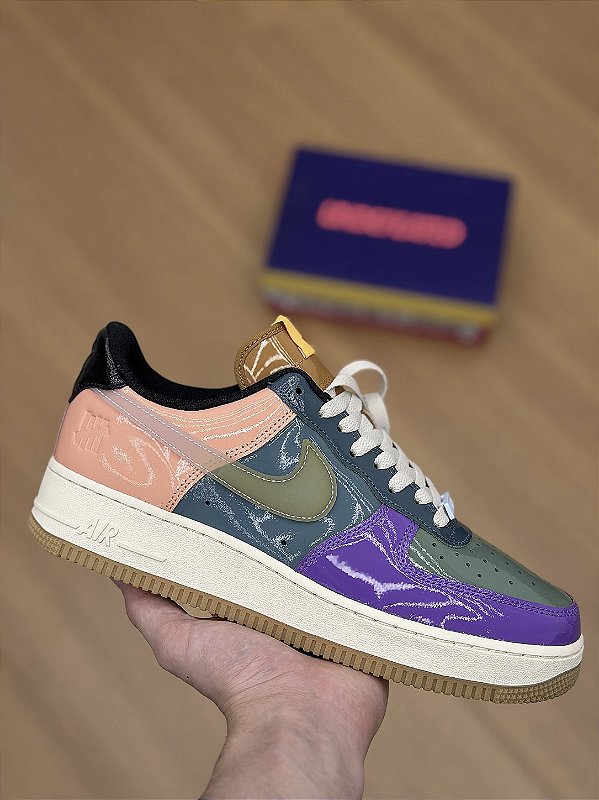 NIKE AIR FORCE 1 UNDEFEATED