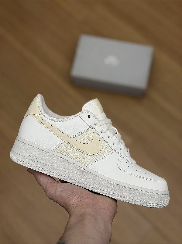 NIKE AIR FORCE 1 “Cross Stich White Cream”