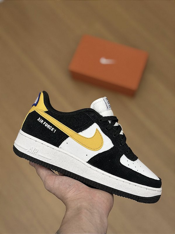 NIKE AIR FORCE 1 LV8 “Athletic Club”