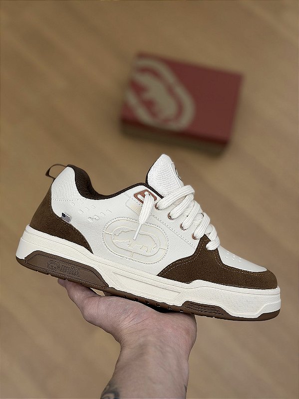 ECKO FREEMONT (off White/conhaque)