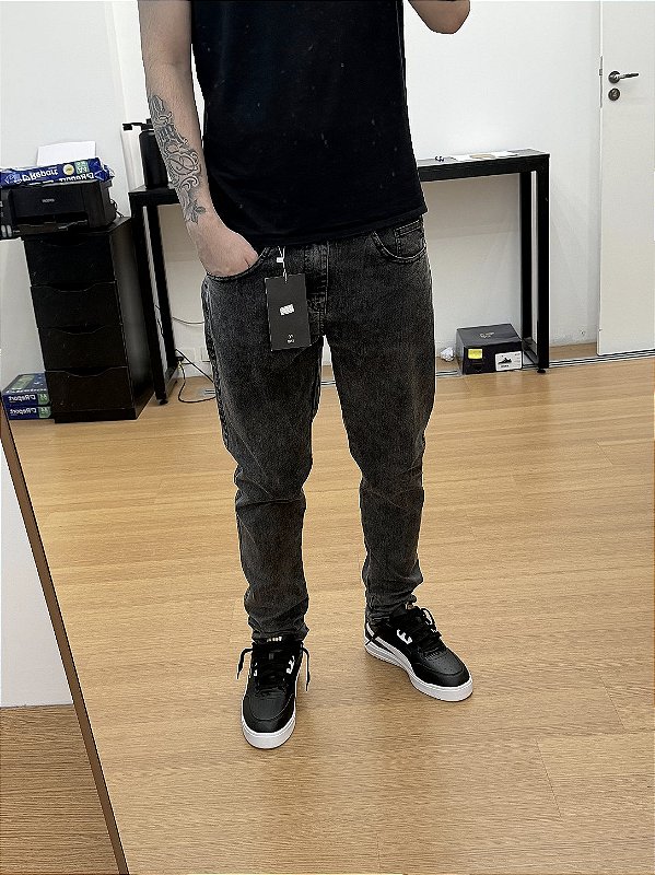 CALÇA JEANS STONED SLIM FIT