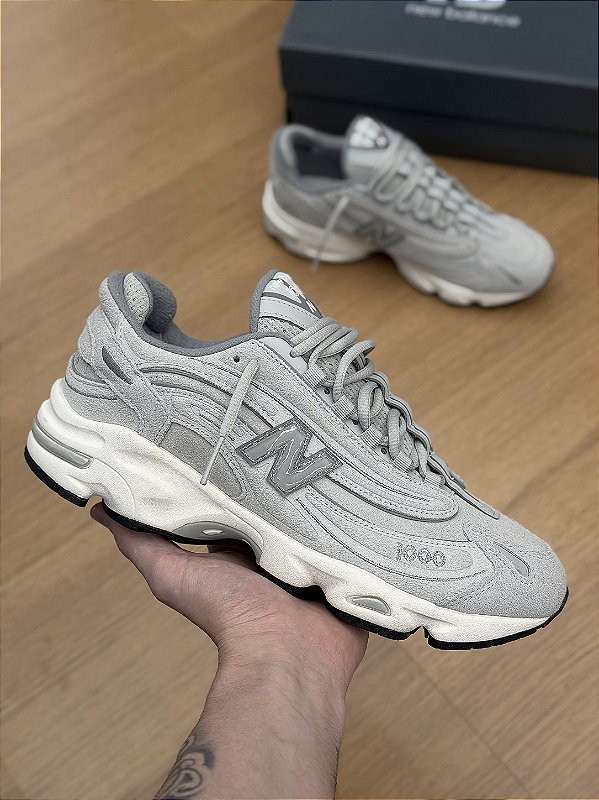 NEW BALANCE 1000 (cinza)