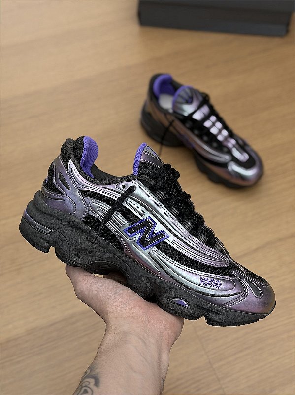 NEW BALANCE 1000 (preto/roxo)