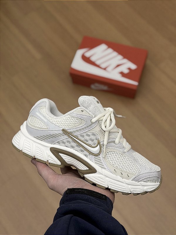 NIKE V5 (Sail/Beige)