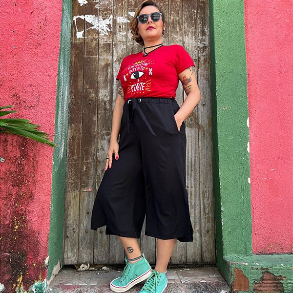 Calça Lisa Básica Pantacourt