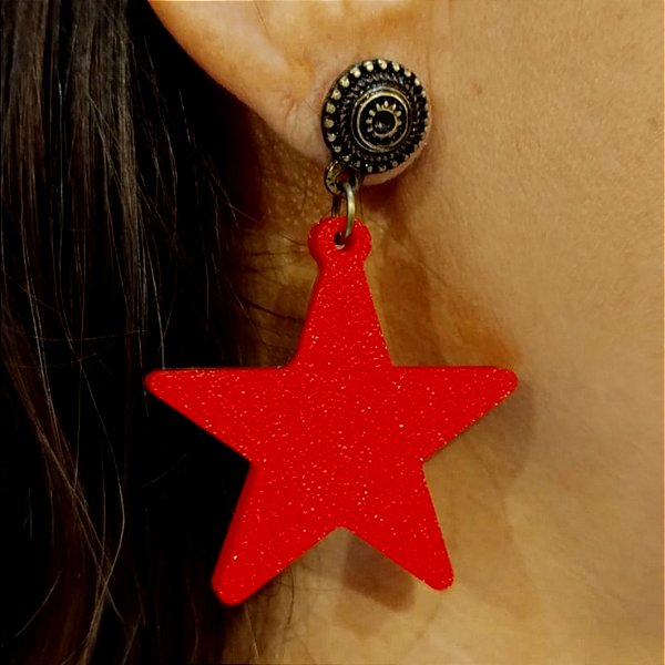 Brinco Estrela Vermelha Novo