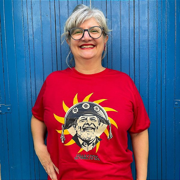 Camiseta Punho Lula Sertanejo