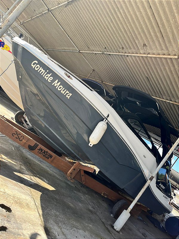 Lancha NX Boats 250 Mercruiser 250hp - 2020
