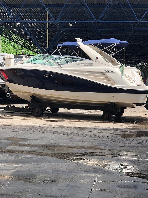 Lancha Evolution 310 -Mercruiser 300HP