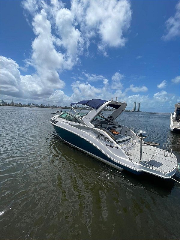 Lancha Focker 275 -   Mercruiser 300HP, rabeta Bravo III (2013)