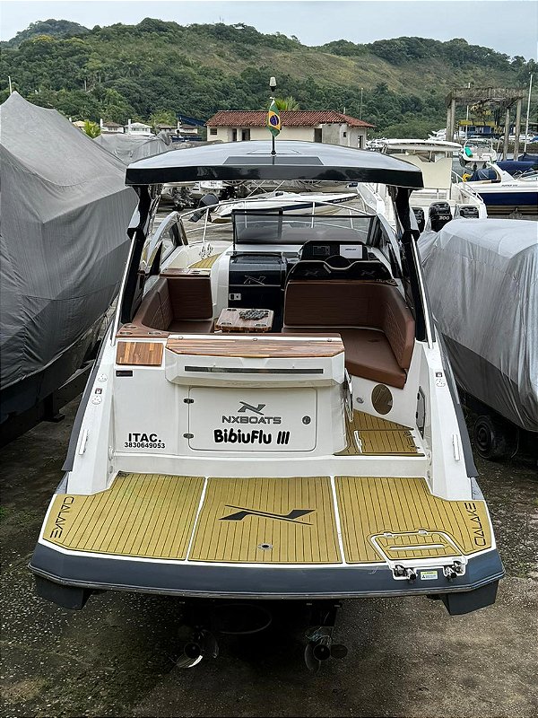 Lancha: NX 340 Sport Coupé -  02 x Mercruiser 4.5L 250HP DTS (2024)