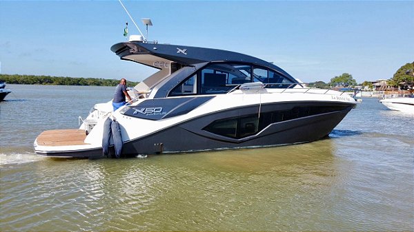Lancha: NX 500 INVICTOS - 2X VOLVO PENTA IPS 650 480 HP (2024)
