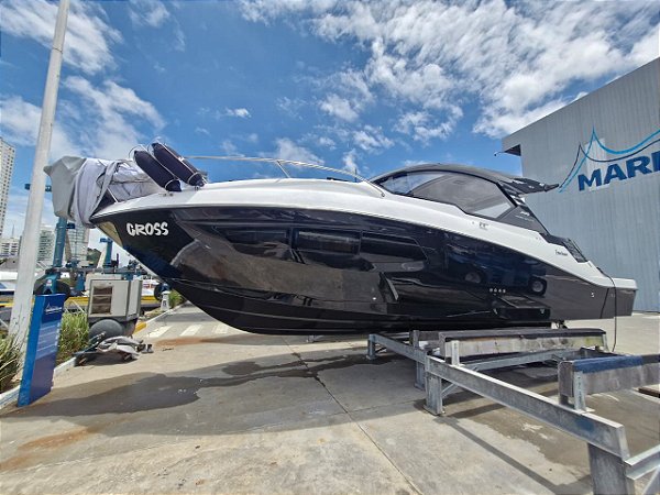 Lancha: FOCKER 388 - 2x Mercruiser DTS 300 HP - DTS (2024)