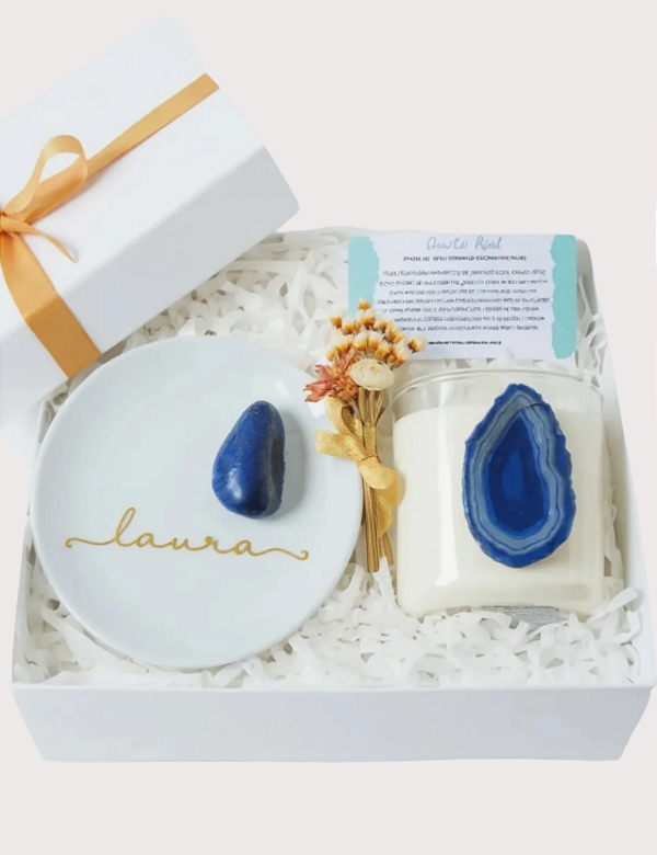 GIFT BOX ESSENTIAL | PORTA JOIAS QUARTZO AZUL | VELA ECOLÓGICA ÁGATA AZUL | CAIXA RÍGIDA PERSONALIZADA