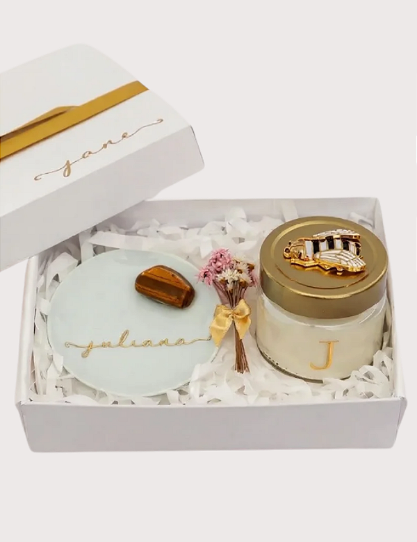 GIFT BOX BEELIVING | VELA ECOLOGICA ABELHA | PORTA JOIAS OLHO DE TIGRE | CAIXA RÍGIDA PERSONALIZADA | COLEÇÃO BEELIVING