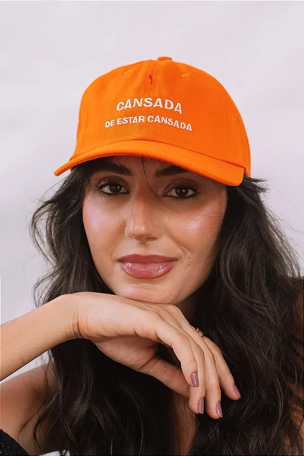 boné cansada de estar cansada