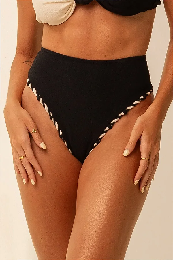 calcinha alta p&b zaya