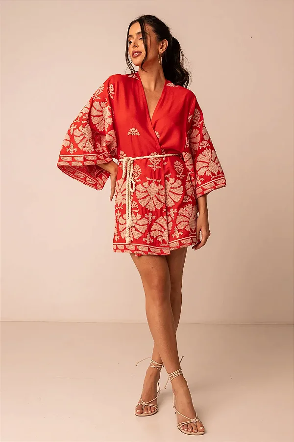 kimono amira bordado