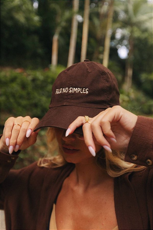 BONÉ FELIZ NO SIMPLES