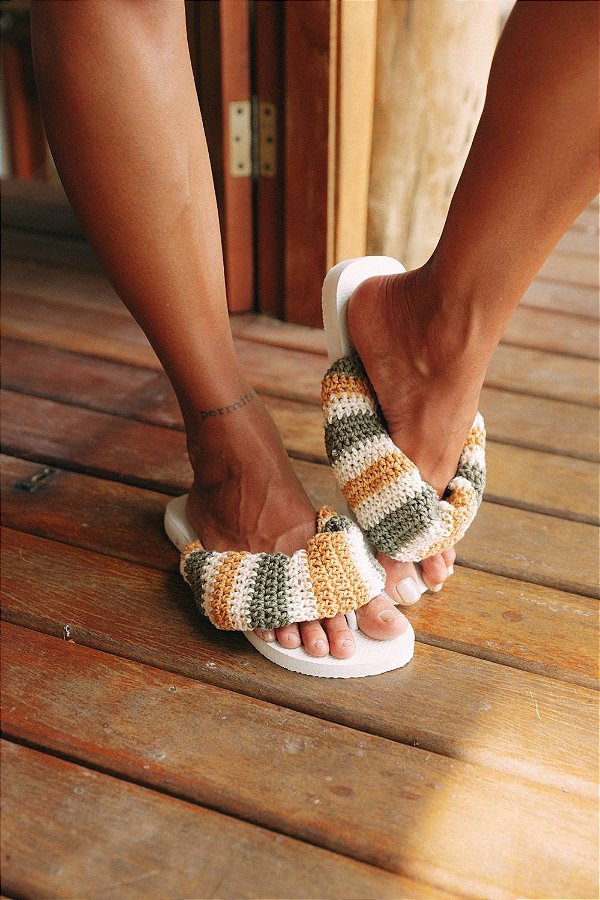 CHINELO DE CROCHÊ BRASILEIRA