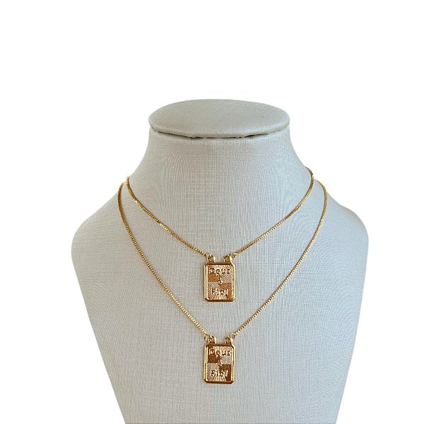Colar Escapulário Folheado Ouro 18k e Prata 925 Deus é Fiel