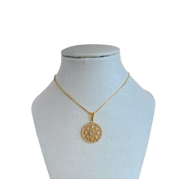 Colar Folheado Ouro 18k Mandala Cravejada