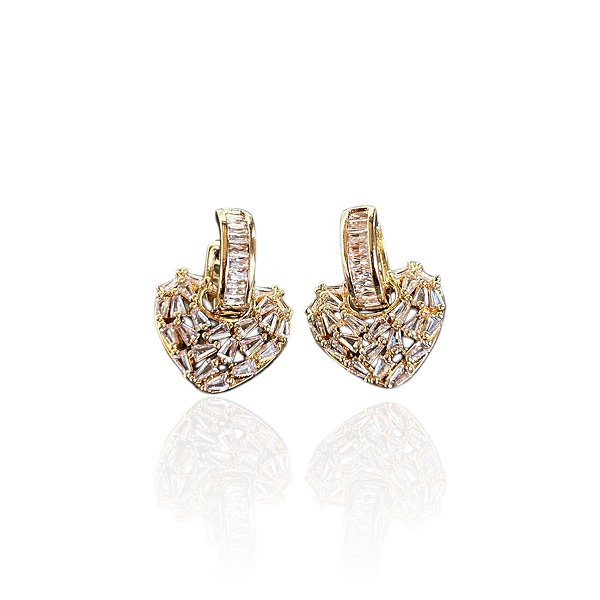 Brinco Folheado Ouro 18k e Prata 925 Coração Cravejado