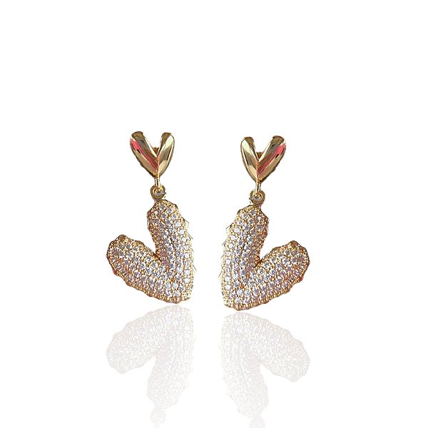 Brinco Folheado Ouro 18k e Prata 925 Coração Cravejado