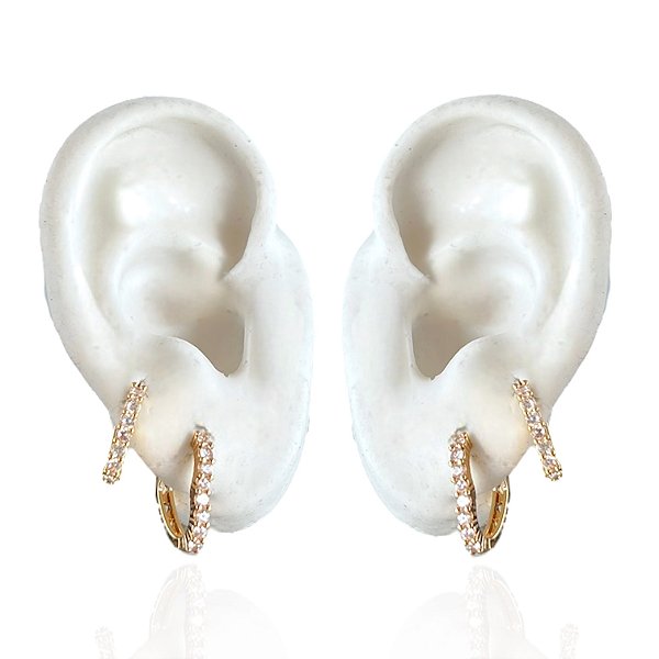 Dois Brincos Folheado Ouro 18k Argolas Coração Cravejado
